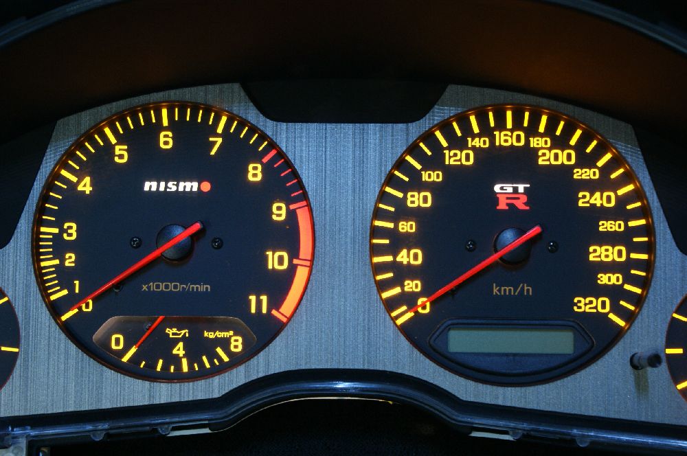 品質検査済 スピードメーター GT-R R34 - 内装品、シート - www 
